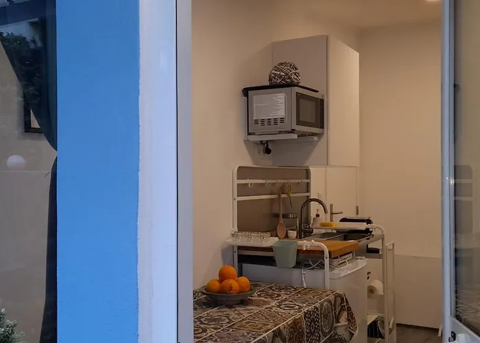 Lxroller Quionga Gardens Gæstehus 3*