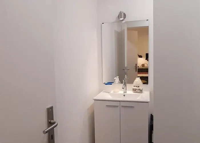 Lxroller Quionga Gardens Gæstehus 3*