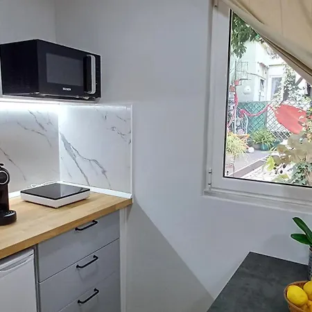 Lxroller Quionga Gardens Πανσιόν